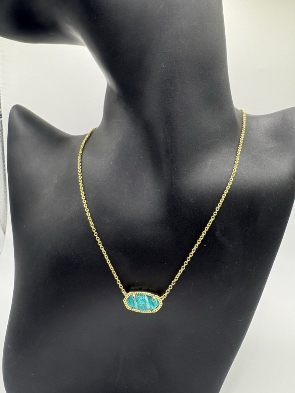 Kendra Scott Gold Tone Elisa Necklace London Blue Glass